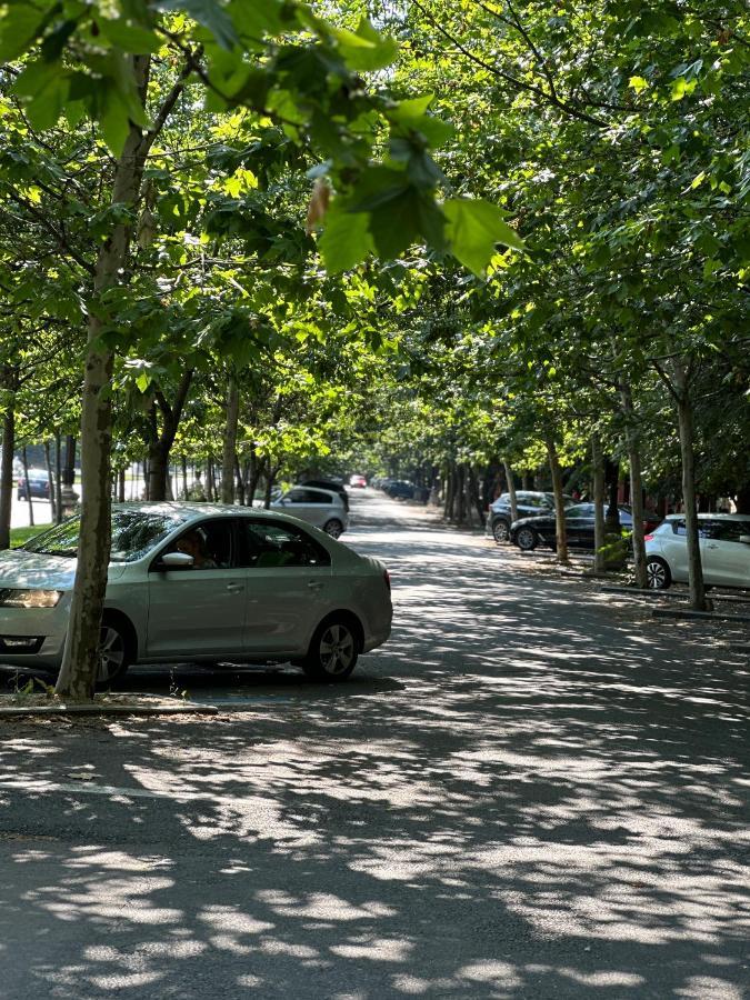 Unirii Lake Tribunal Bucareste Exterior foto